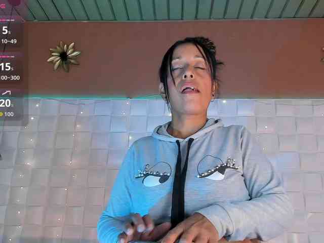 CamilaAngeles webcam
