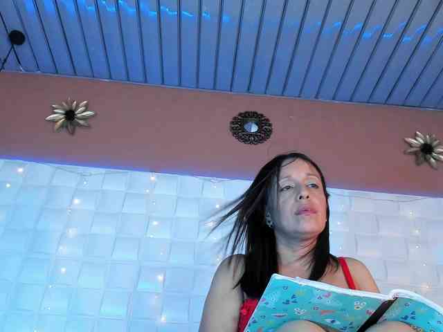 CamilaAngeles webcam