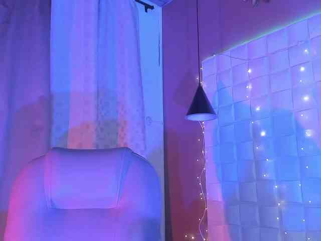 camilaangeles's live room