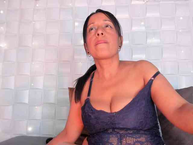 CamilaAngeles webcam