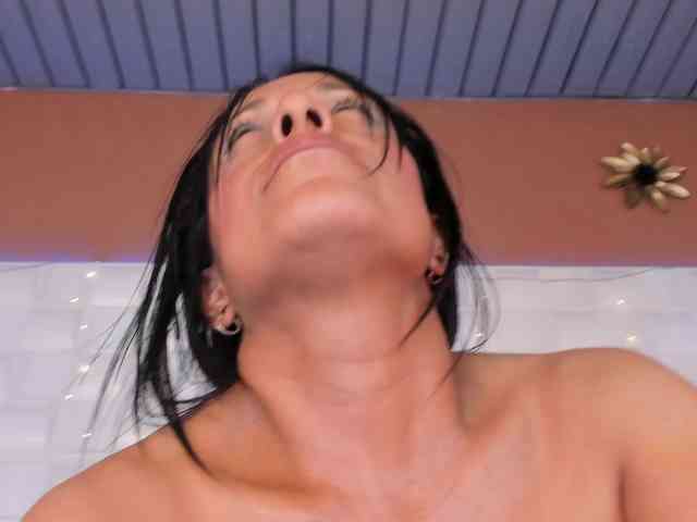 CamilaAngeles webcam