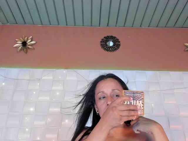 CamilaAngeles webcam