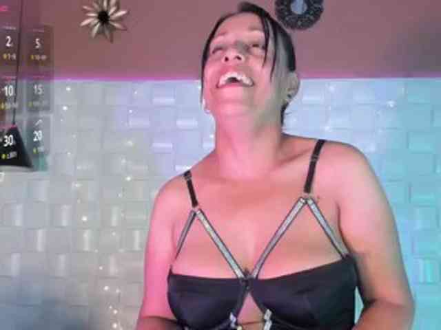 CamilaAngeles webcam