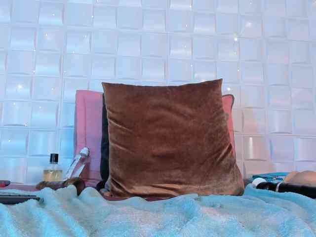 CamilaAngeles webcam