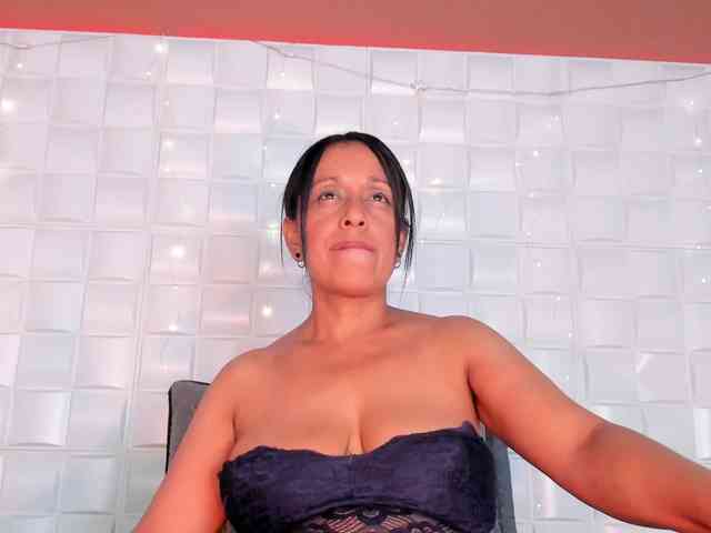 CamilaAngeles webcam