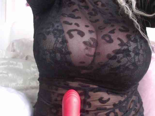 Pamella007