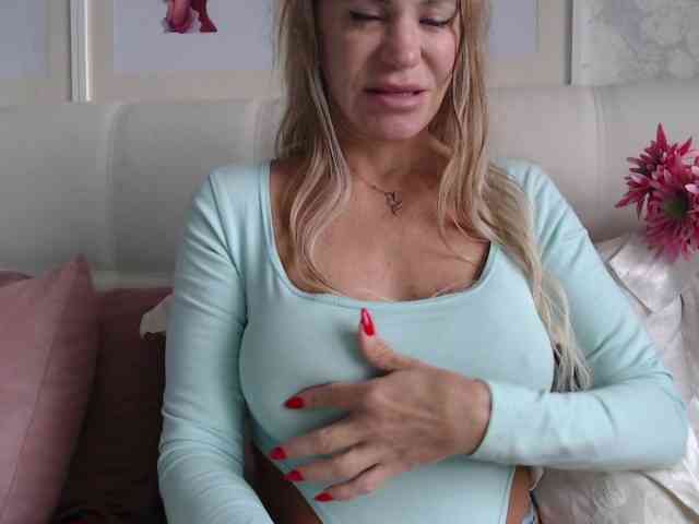 Pamella007