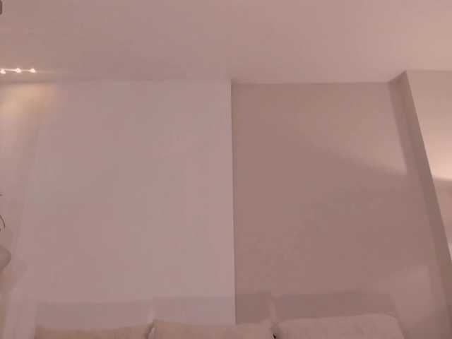 EmyLourens live webcam show
