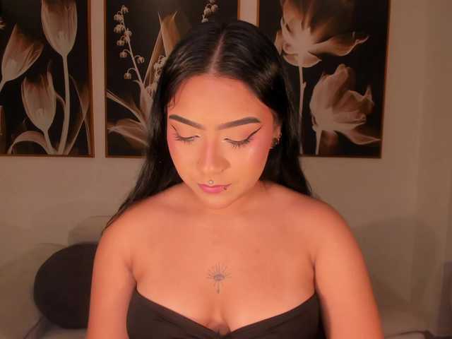 EmyLourens live cam on BongaCams