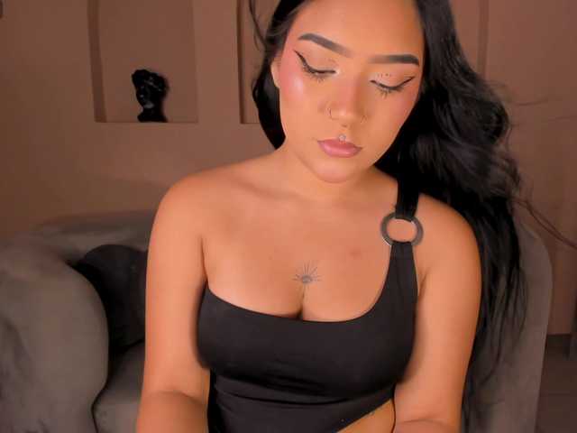 emylourens live sex show
