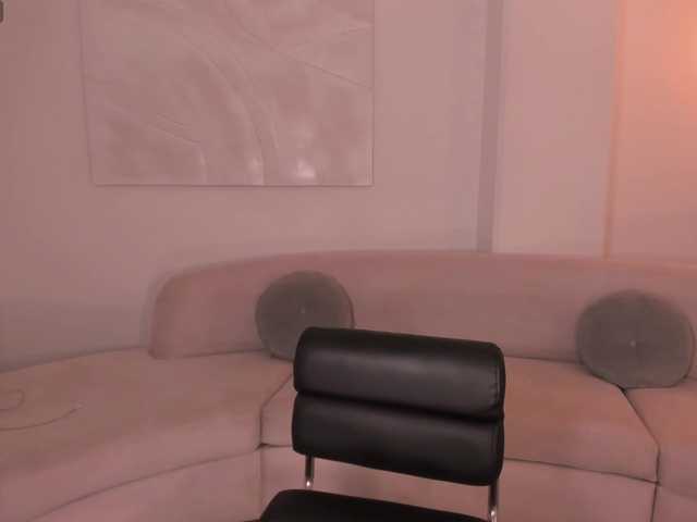 EmyLourens live webcam show