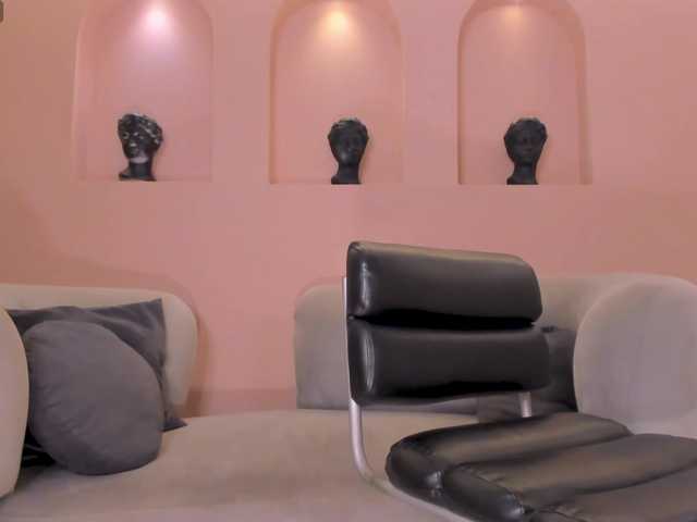 EmyLourens live cam on BongaCams
