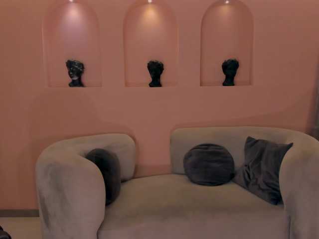 EmyLourens live cam on BongaCams