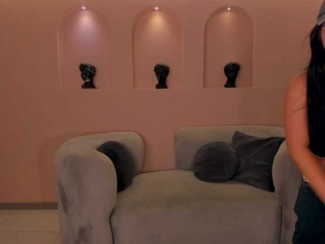 EmyLourens live cam on BongaCams