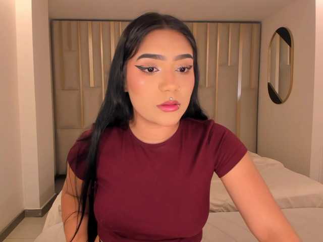 EmyLourens live cam on BongaCams