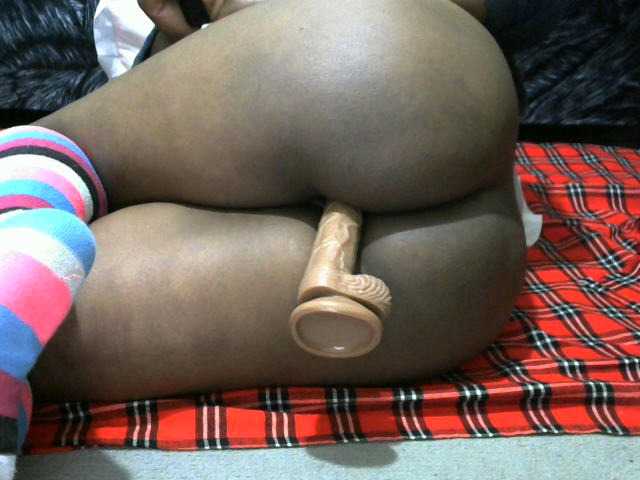 Ebonyclarita