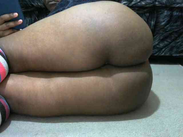 Ebonyclarita webcam