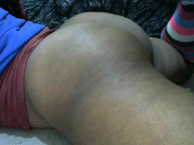Ebonyclarita webcam