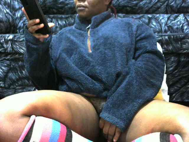 Ebonyclarita webcam