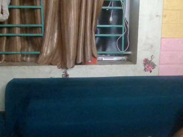 minanaxx, live now on BongaCams