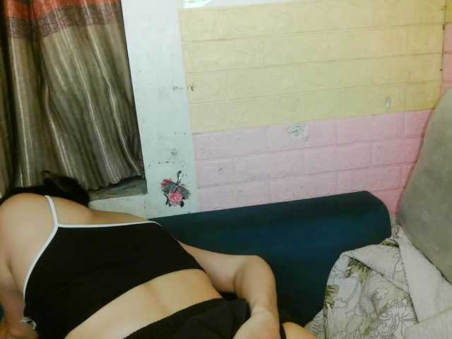 minanaxx, en directo ahora en BongaCams