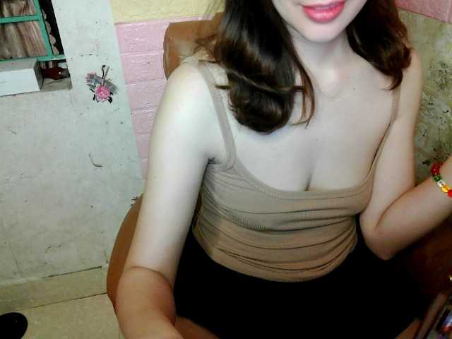 minanaxx live cam on BongaCams