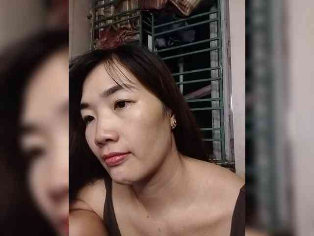 minanaxx Live Webcam on BongaCams
