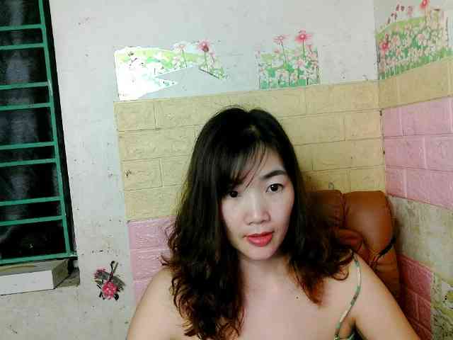 Model: minanaxx