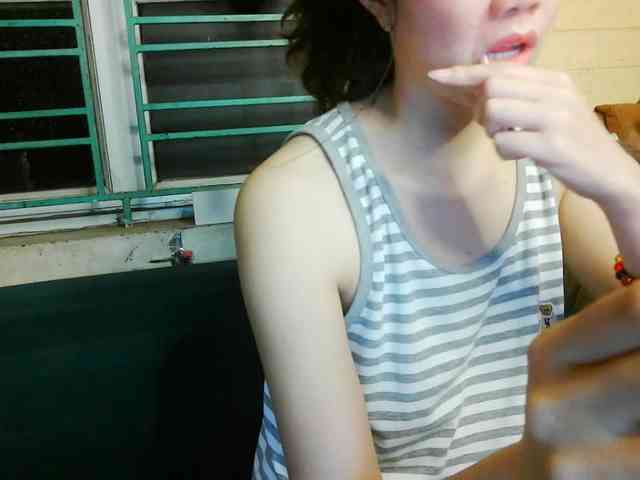 minanaxx webcam