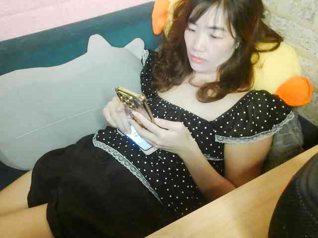 minanaxx webcam