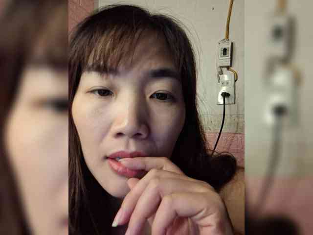 minanaxx webcam