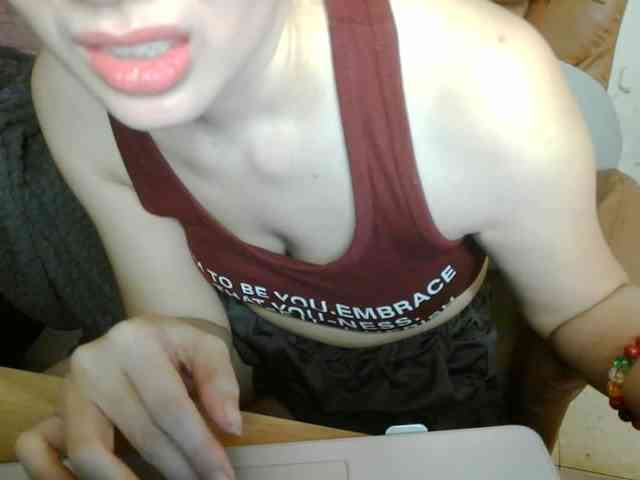 minanaxx webcam