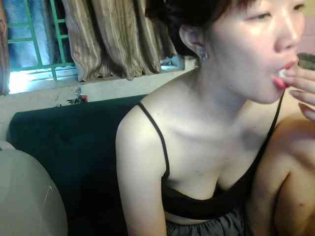 minanaxx webcam