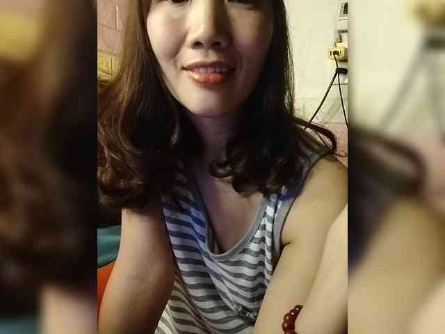 minanaxx webcam