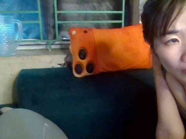 minanaxx Live Webcam on BongaCams