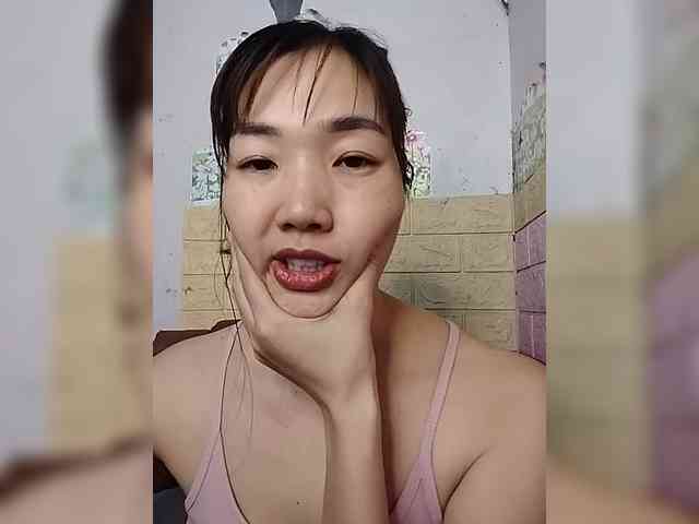 minanaxx webcam