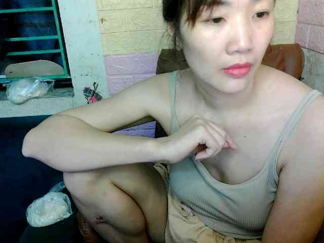Model: minanaxx