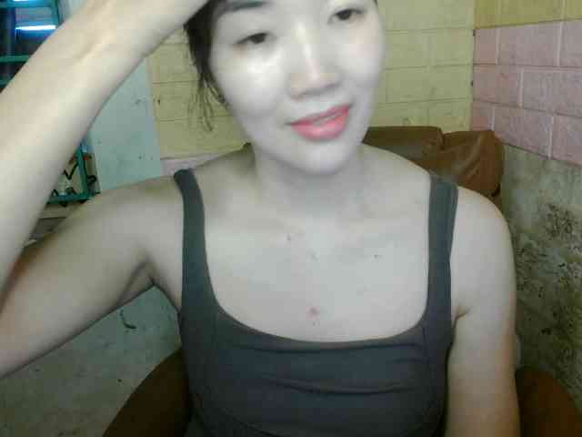 Model: minanaxx
