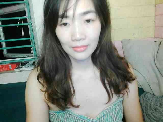 minanaxx Live Webcam on BongaCams