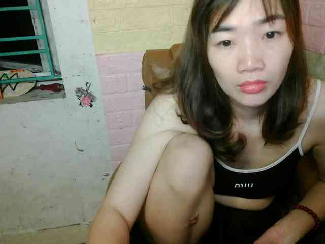 Model: minanaxx
