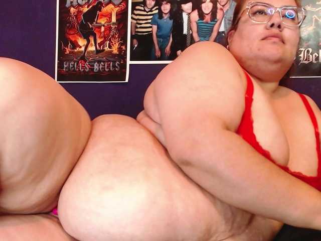 Foxbell live cam on BongaCams