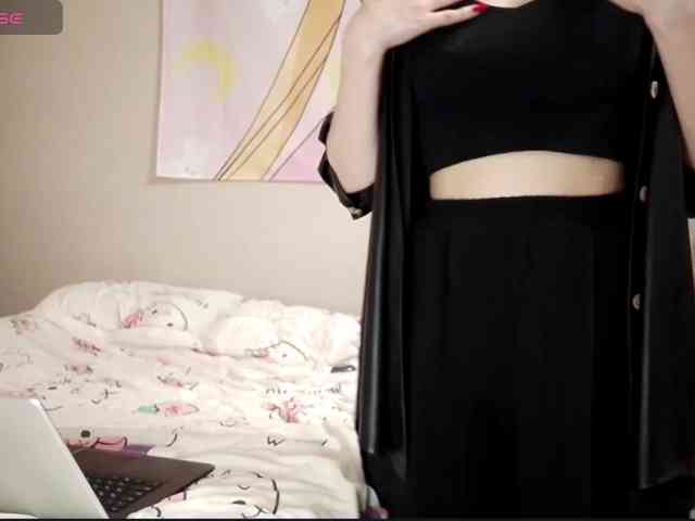 ReginaBloom webcam