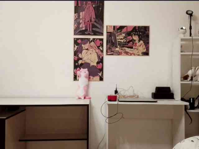 ReginaBloom webcam