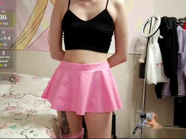 ReginaBloom webcam