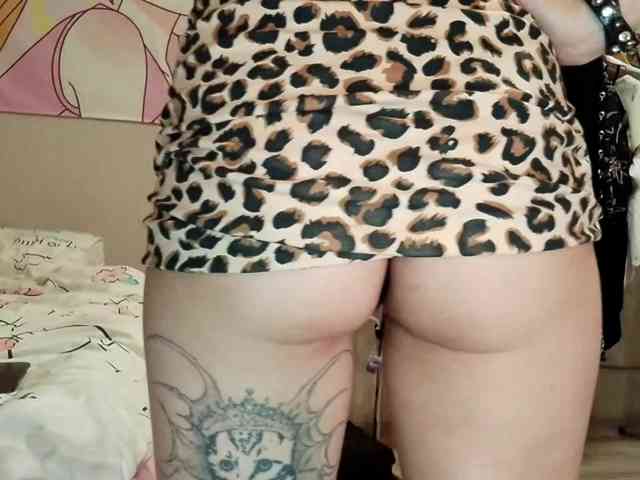 ReginaBloom webcam
