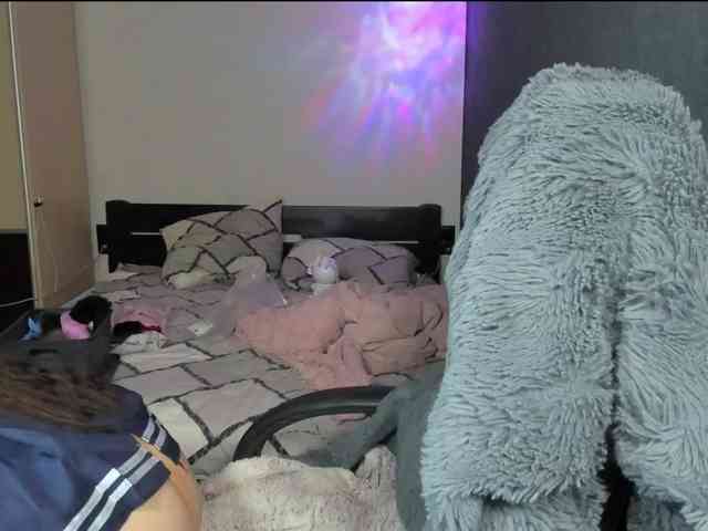 vulgarnekko webcam