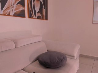 JuliaBanks Porn Show