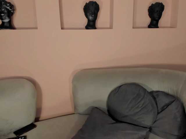 JuliaBanks live cam on BongaCams