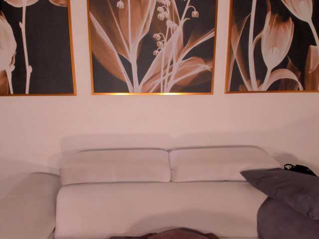 JuliaBanks live webcam show