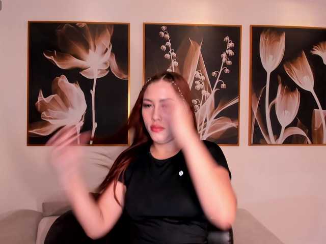 JuliaBanks live cam on BongaCams